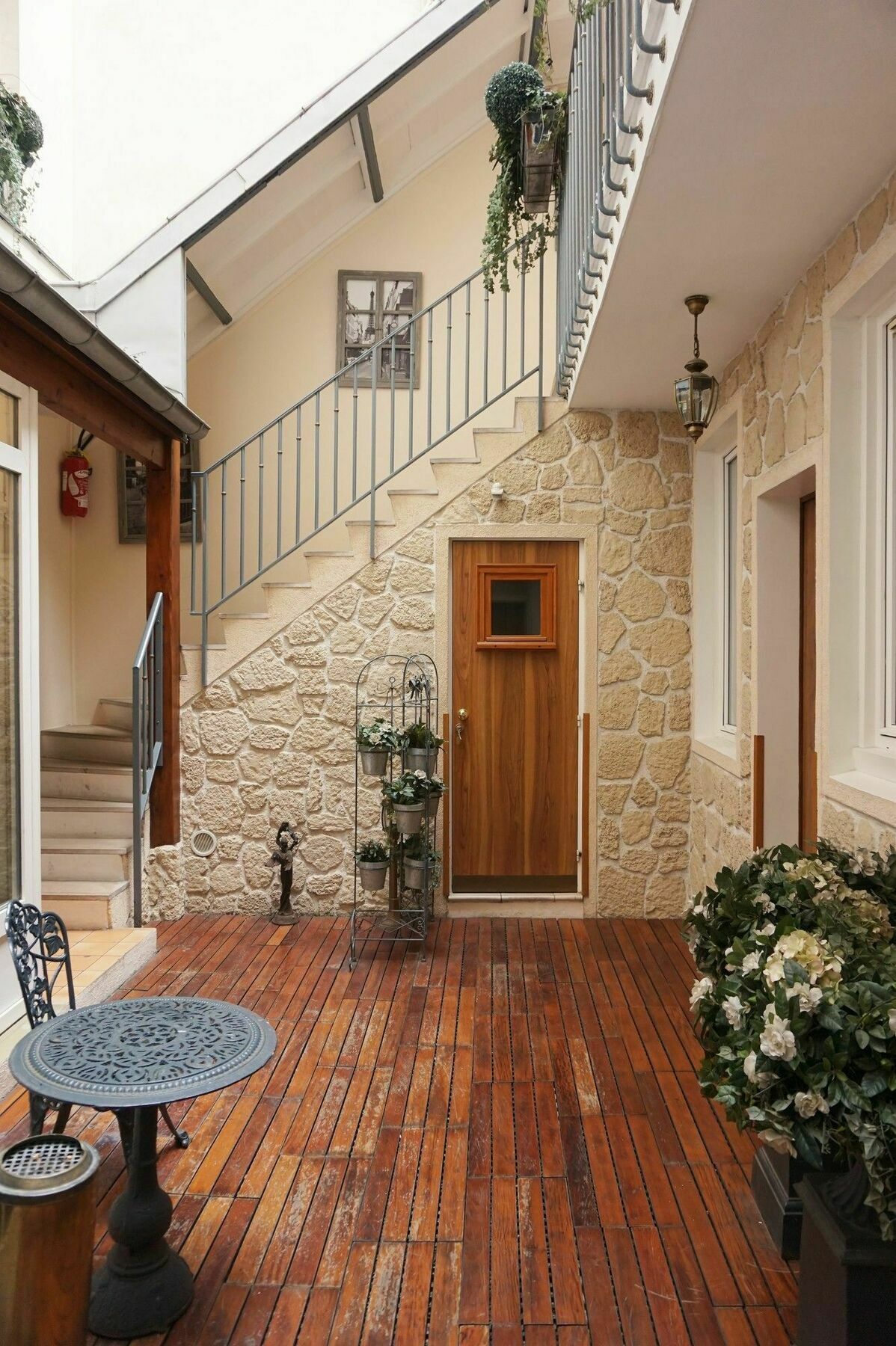 Hôtel Istria by Magna Arbor Paris Exterior foto